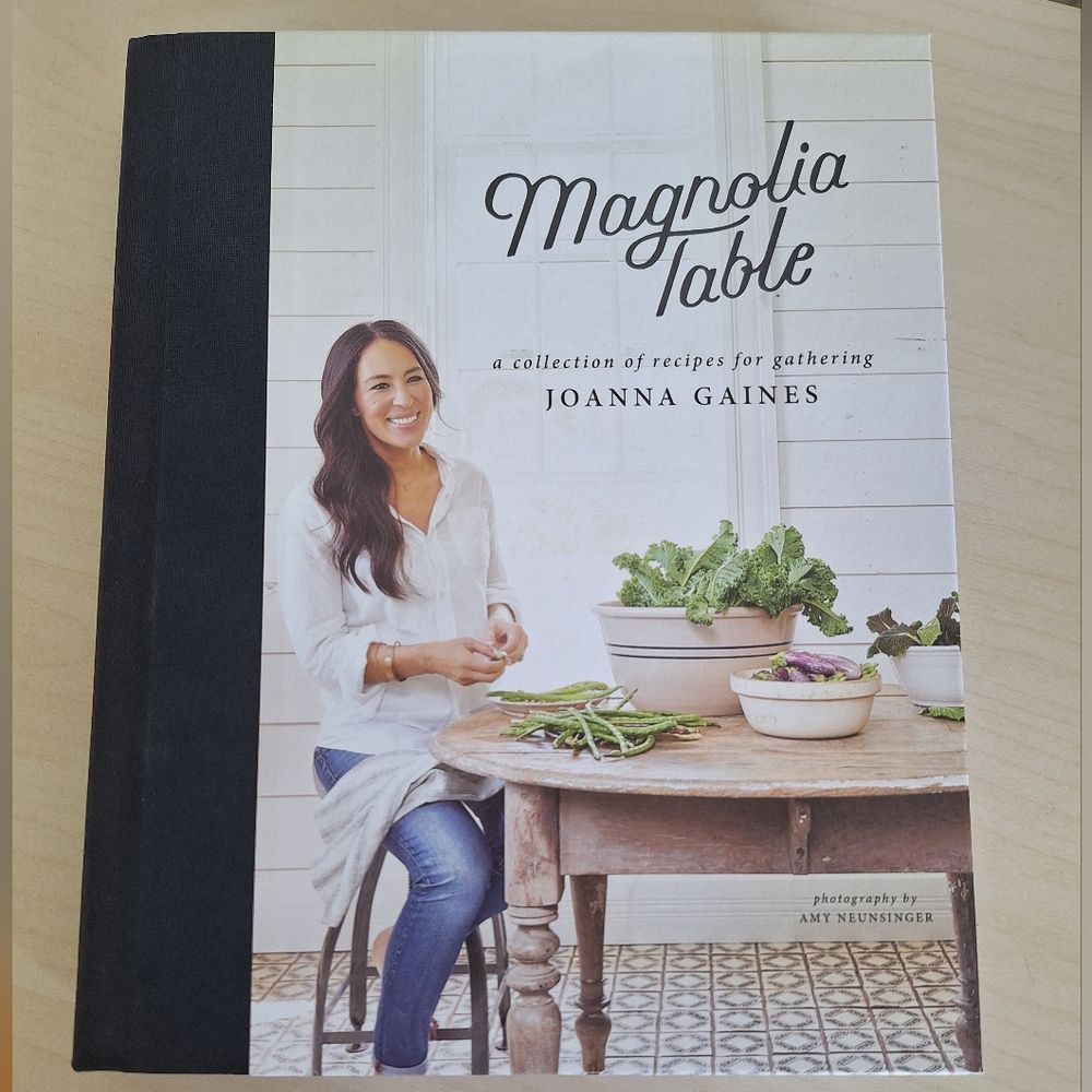 Magnolia Table a collection of recipes for gathering Book In New Condition
